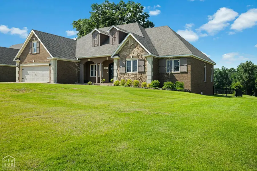 4105 Sage Meadows Boulevard, Jonesboro, AR 72405 - #2