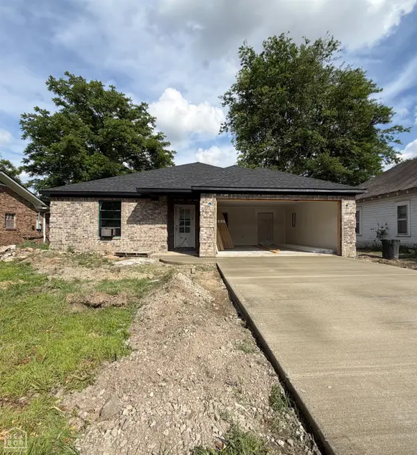 311 SW Broad Street, Hoxie, AR 72433