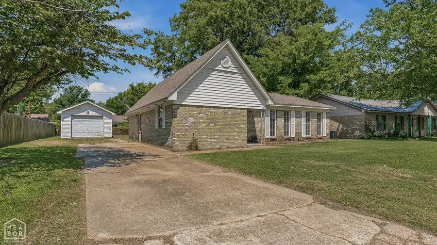 1109 Leawood Street, Blytheville, AR 72315 - #2