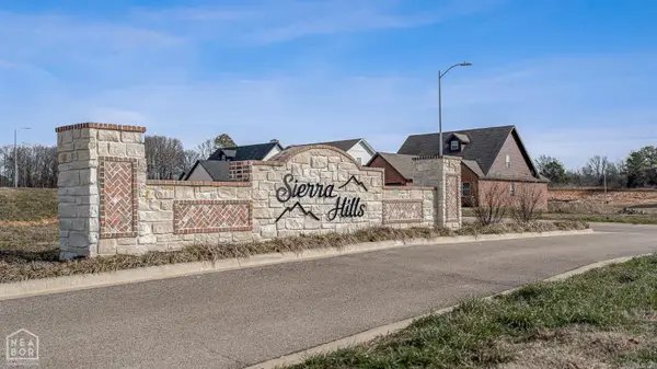 2202 S 19th Street, Paragould, AR 72450