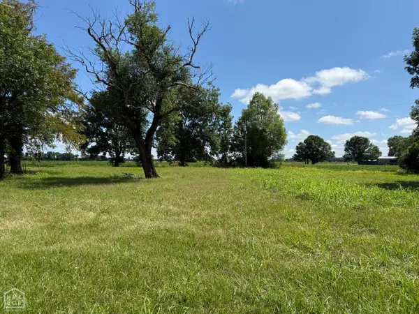 31767 North Rd, Marked Tree, AR 72365