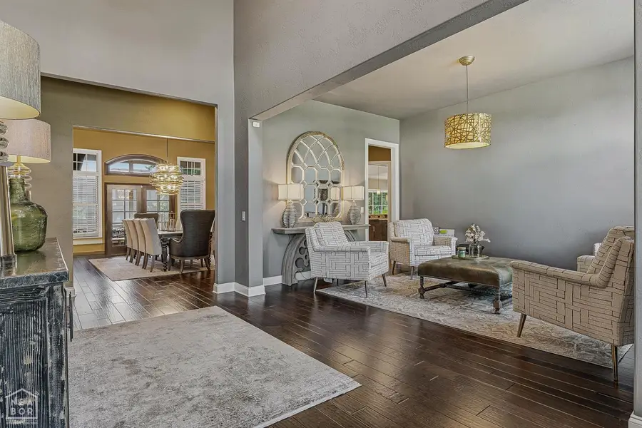 1803 Rogers Dr, Paragould, AR 72450 - #3