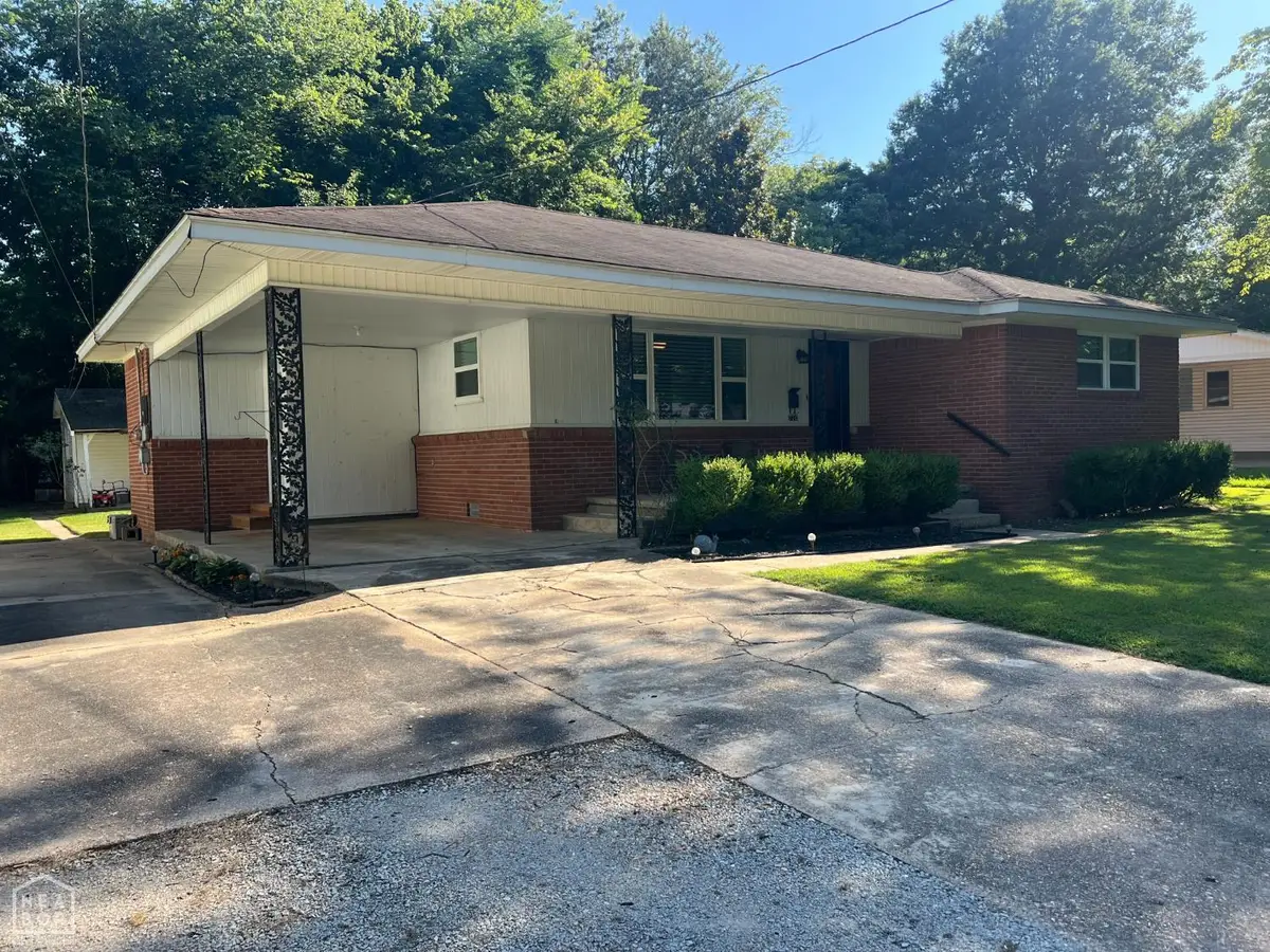 720 Frisco Lane, Piggott, AR 72454 - #1