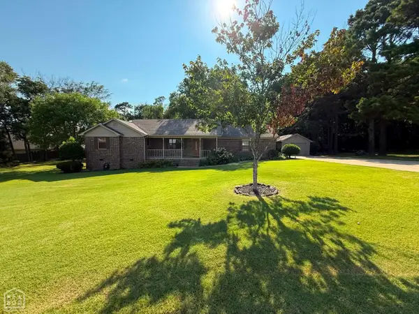 901 Oriole Drive, Jonesboro, AR 72405