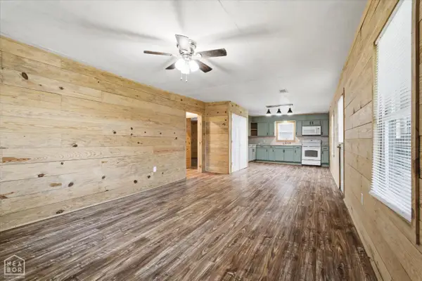810 State Street, Walnut Ridge, AR 72476