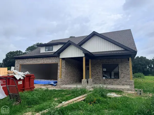 105 Horeshoe Creek Drive, Brookland, AR 72417