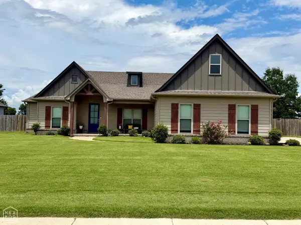 214 Delta Pointe Drive, Crawfordsville, AR 72327