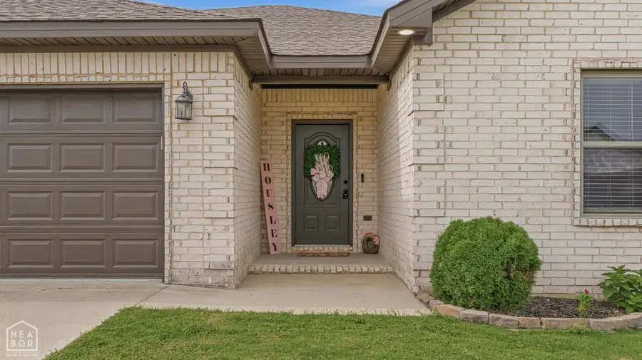 137 Redwood Drive, Bono, AR 72416 - #2