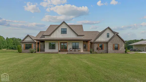 4905 Fairview Road, Paragould, AR 72450
