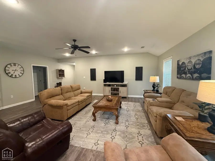 5735 Brookshire Drive, Jonesboro, AR 72401 - #2