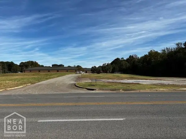2738 N Church, Jonesboro, AR 72401