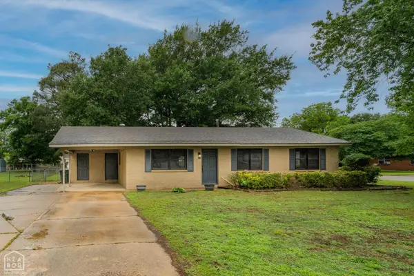 201 Hall Street, Bay, AR 72411
