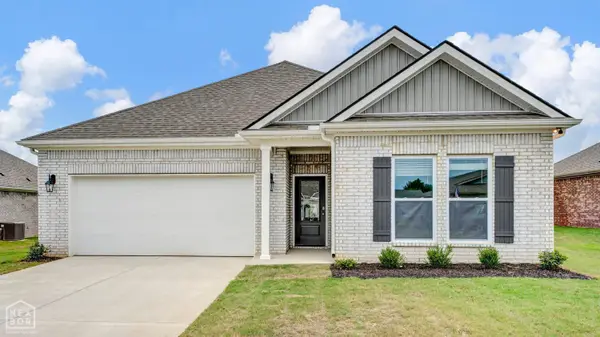 702 Edgemont Circle, Brookland, AR 72405