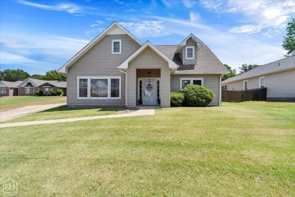 2510 Greenbriar Drive, Jonesboro, AR 72401