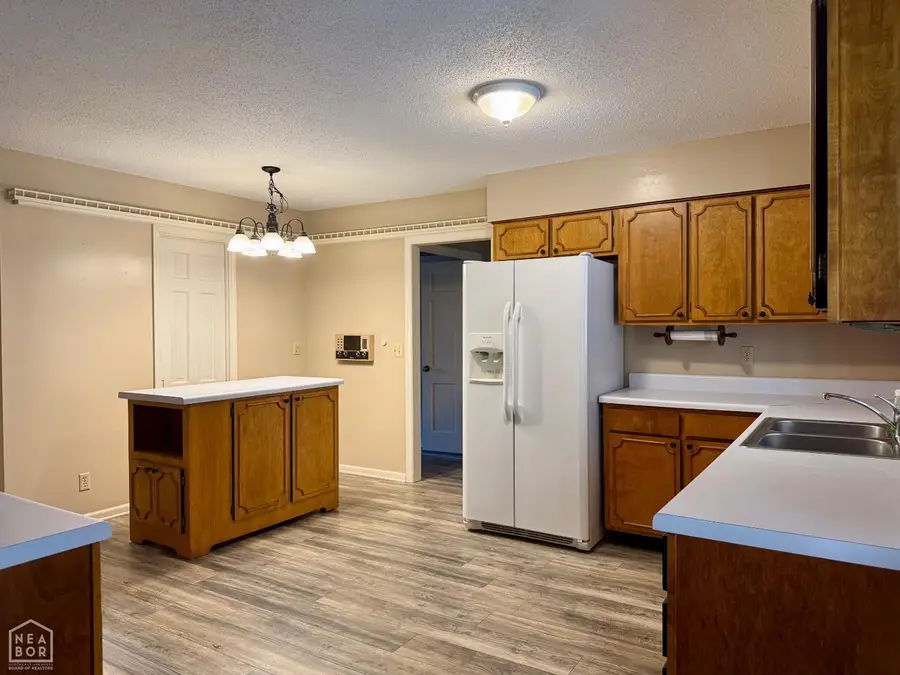 801 E Highland Drive, Jonesboro, AR 72401 - #3