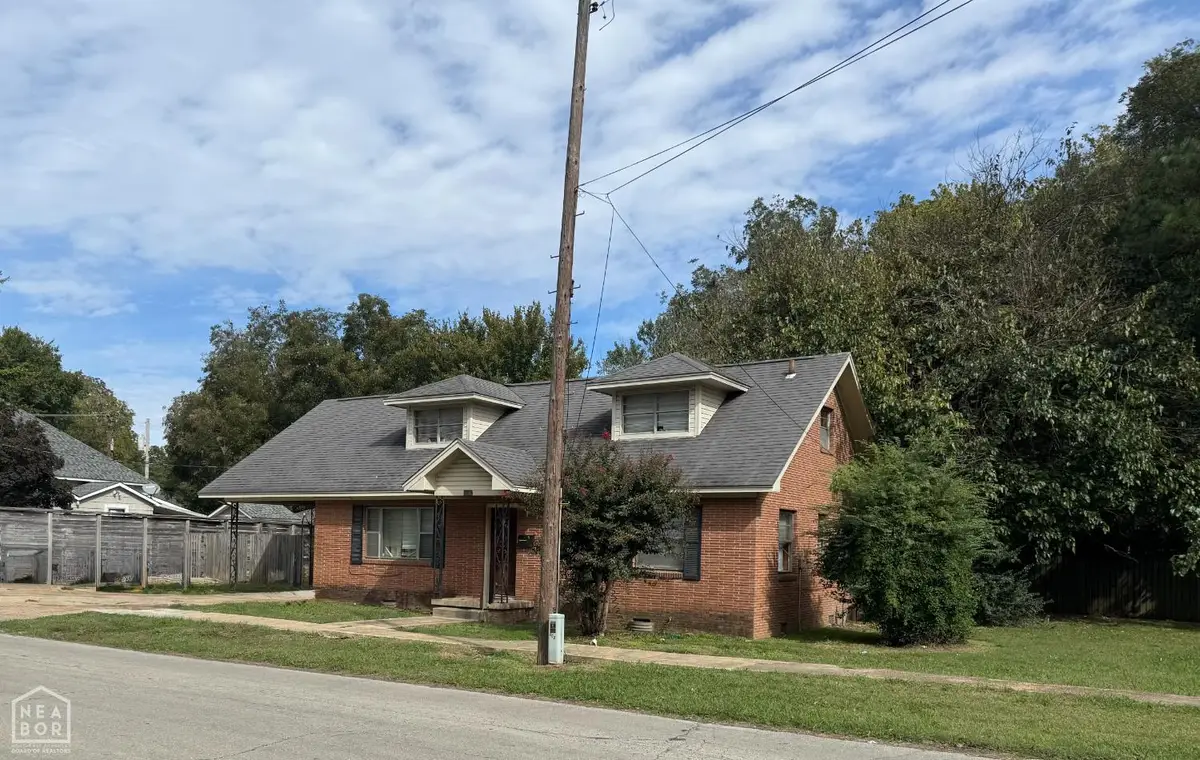 814 Vine Street, Jonesboro, AR 72401 - #1