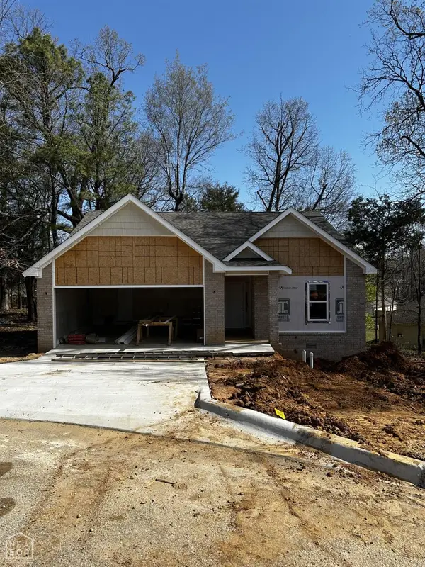 200 Capitol Cove, Jonesboro, AR 72401