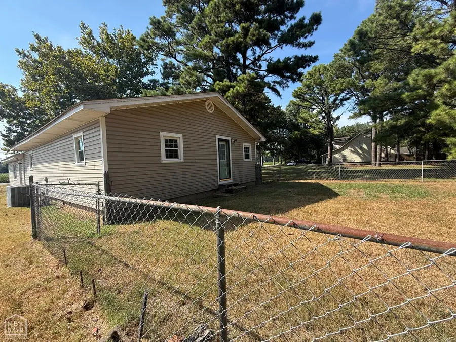 330 N Davis Street, Manila, AR 72442 - #3