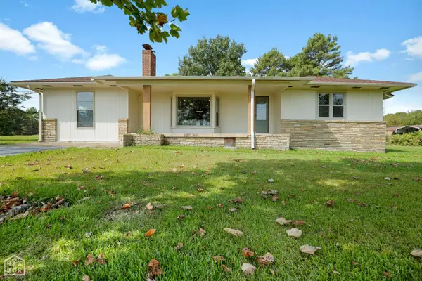 1981 Highway 63, Hoxie, AR 72433