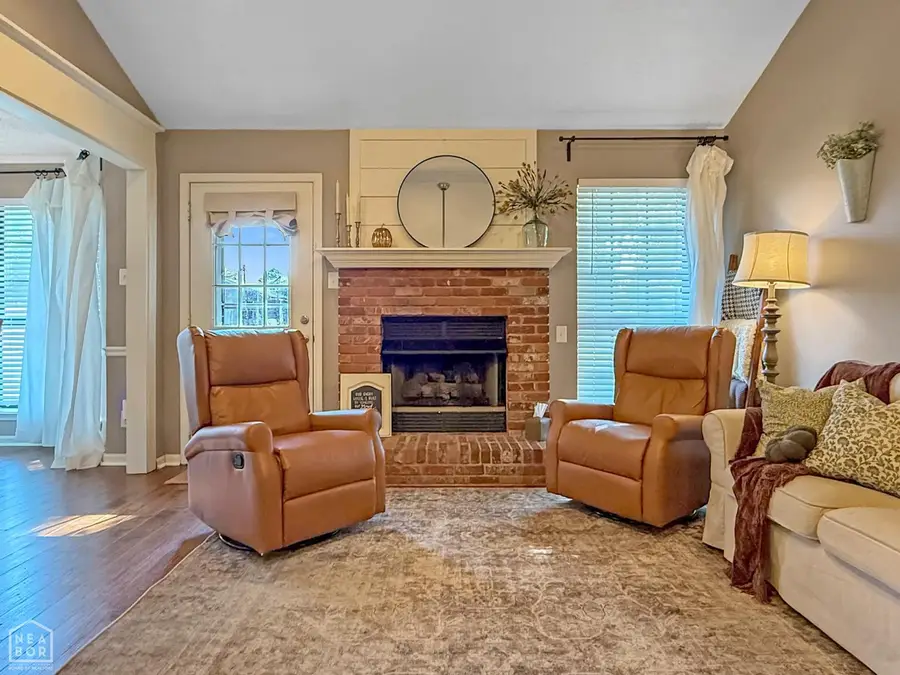 12 Chad Ct, Cabot, AR 72023 - #2