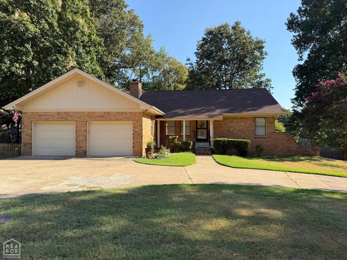 107 E Stroud Street, Jonesboro, AR 72401 - #1