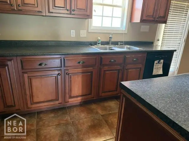 904 N 74th Street N, Paragould, AR 72450 - #3