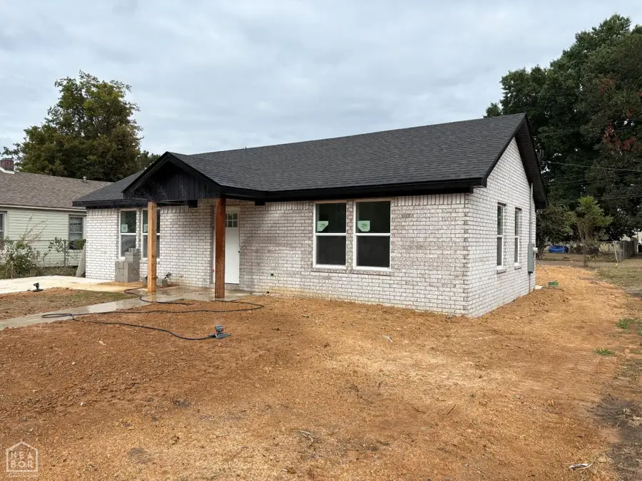 305 Gum Avenue, Trumann, AR 72472 - #2