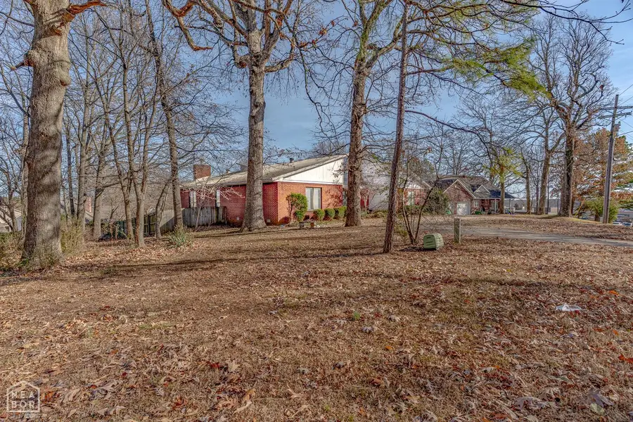 2806 Harrisburg Rd, Jonesboro, AR 72401 - #3