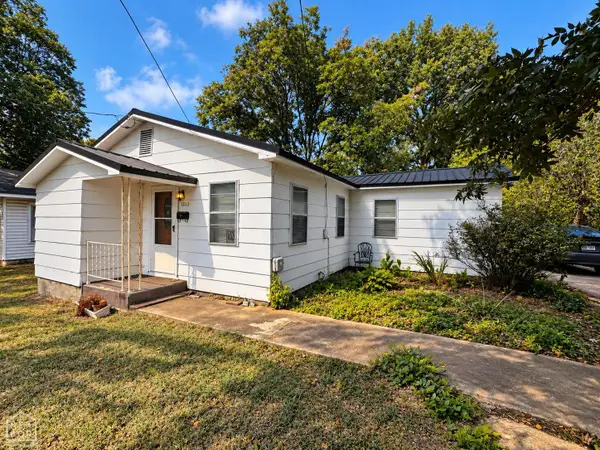 1012 W Cherry, Jonesboro, AR 72401