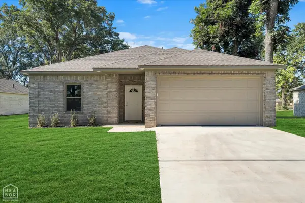 204 E Gum, Walnut Ridge, AR 72476