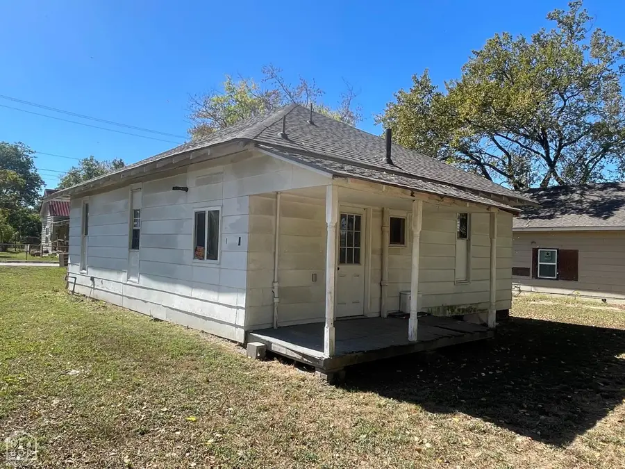 622 E Word Avenue, Jonesboro, AR 72401 - #2