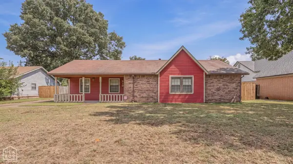 910 Mayfair Lane, Blytheville, AR 72315