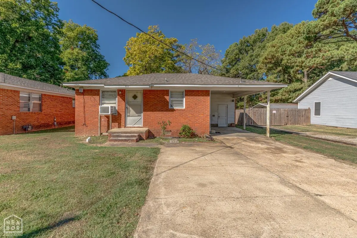 811 Hester Street, Jonesboro, AR 72401 - #1