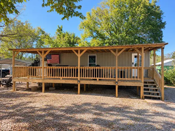 123 Saddler Falls Dr, Mammoth Springs, AR 72554