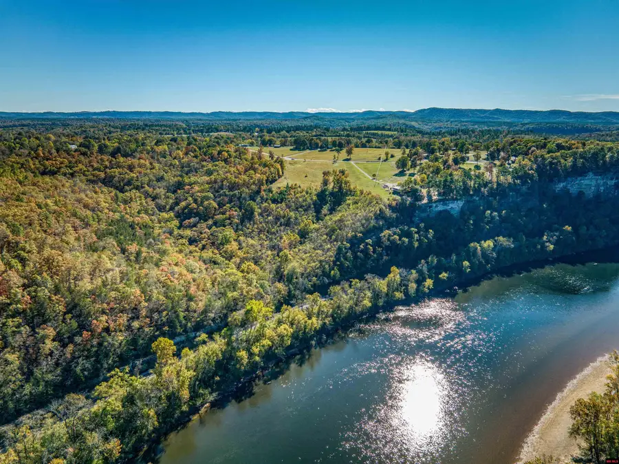 232 CROWN COURT, Norfork, AR 72658 - Image #3