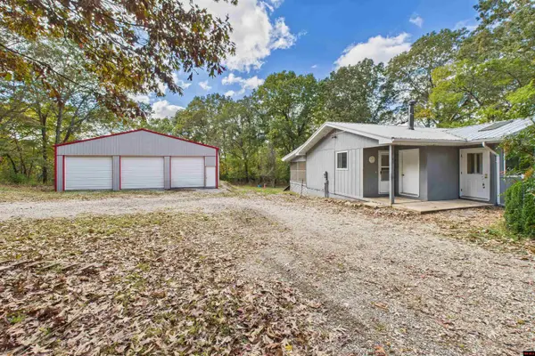 85 MC 7087, Flippin, AR 72653