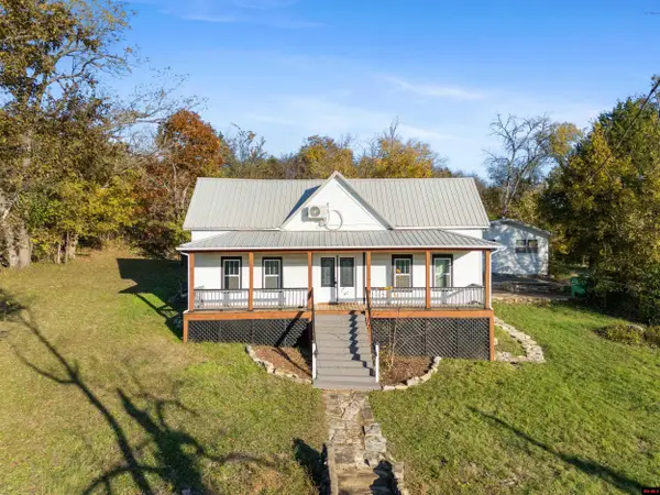 301 FALLEN ASH ROAD, Yellville, AR 72687