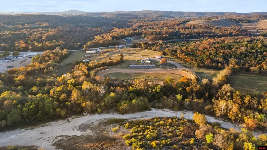 192 SUMMERWOOD LANE, Flippin, AR 72634 - Image #3