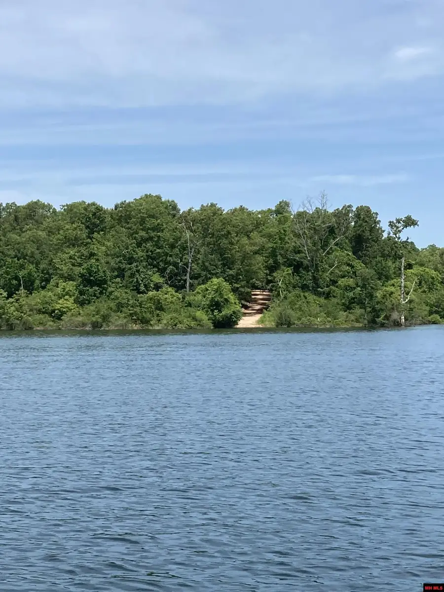 001-05581-000 MC 803, Yellville, AR 72687 - Image #2