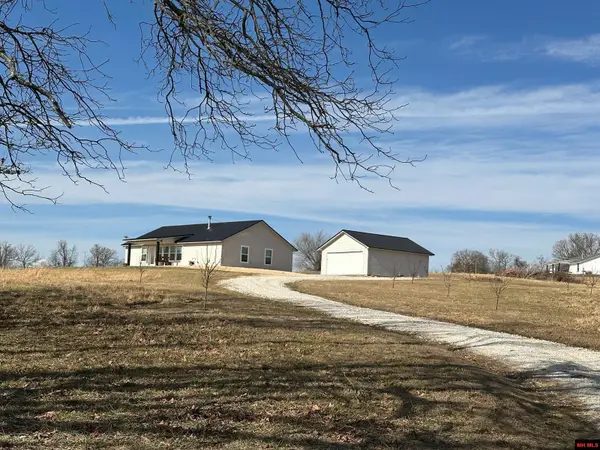 1779 NC 1600, Compton, AR 72624