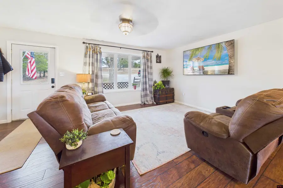 2593 HWY W, Pontiac, MO 65729 - Image #3