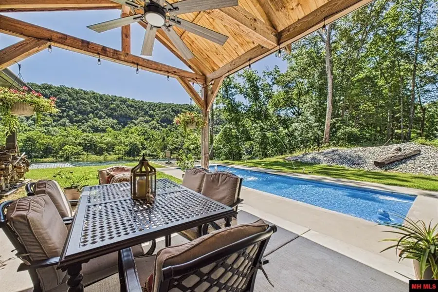 598 RIVERBEND DRIVE, Flippin, AR 72634 - #2