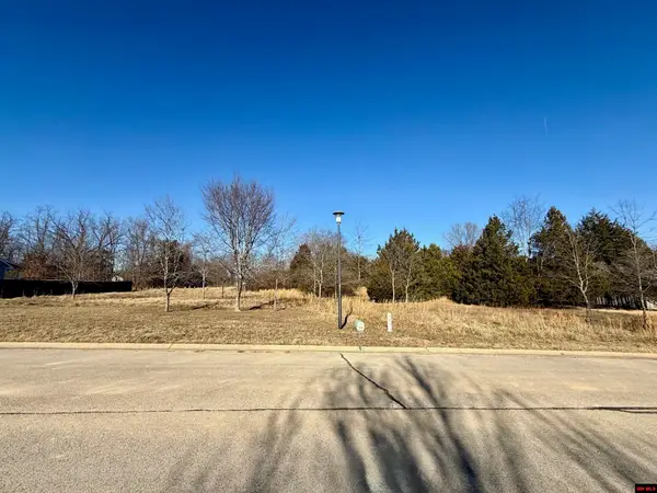 761 00065 000 WINTERVIEW, Bull Shoals, AR 72619