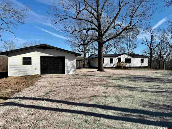 432 CR 643, Mountain Home, AR 72653