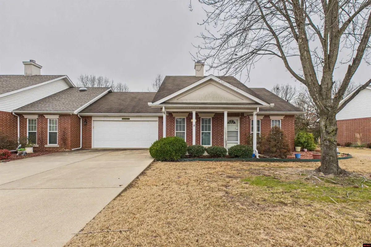 743 EMBASSY PARKWAY, Mountain Home, AR 72653 - Image #1