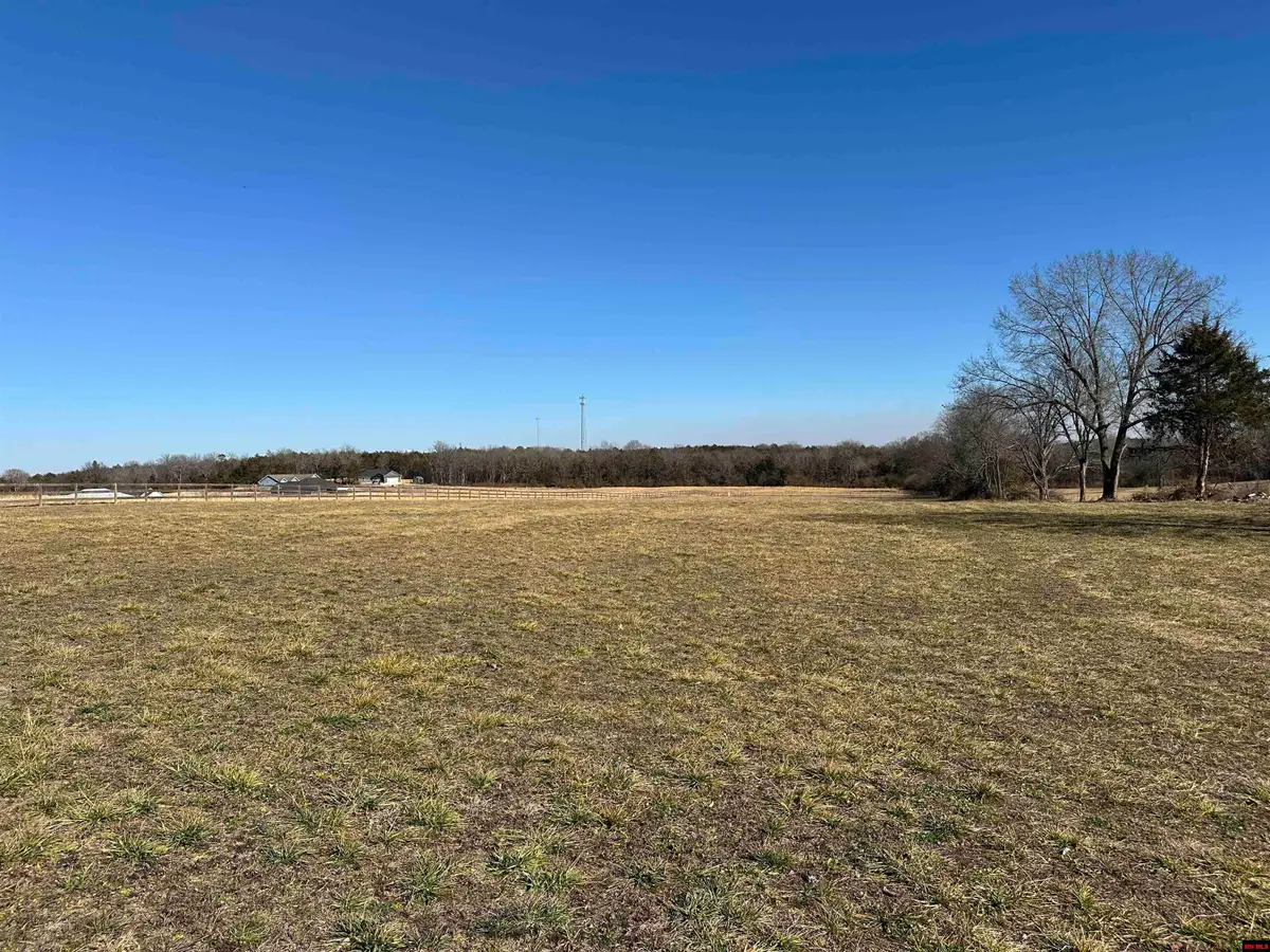 001 MC 7055, Flippin, AR 72634 - Image #1