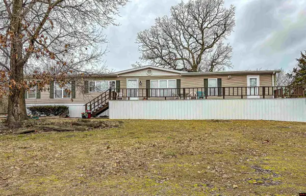 316 W 4TH STREET, Yellville, AR 72687