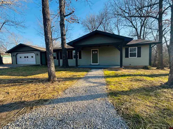 102 MC 7064, Flippin, AR 72634