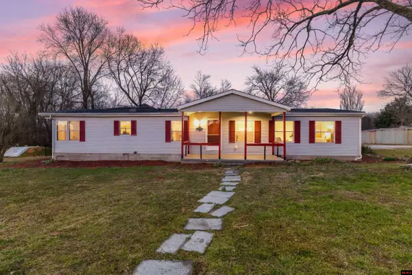 114 LITHIA STREET, Cotter, AR 72626