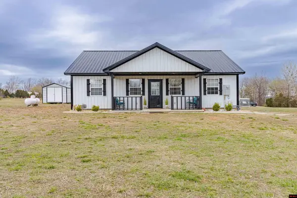 1926 MC 7001, Flippin, AR 72634